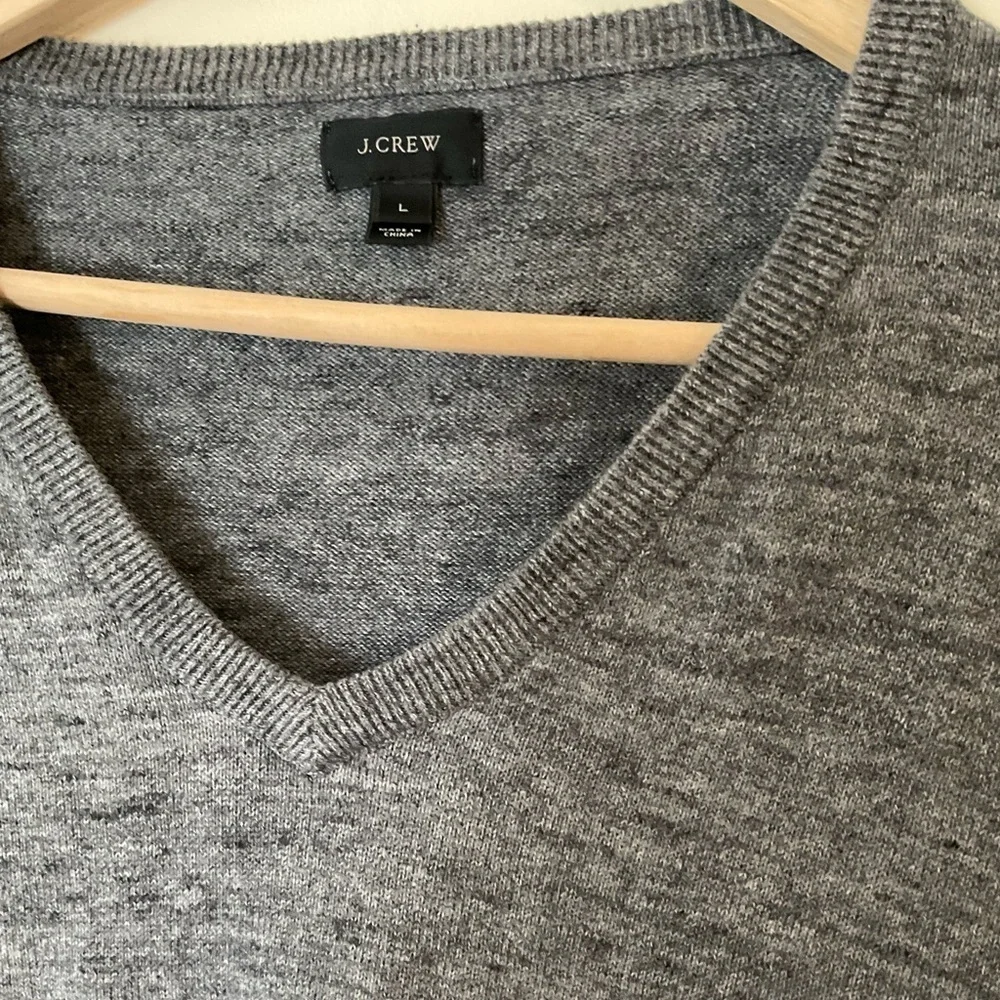 J Crew V-Neck Pullover Sweater, 100% Cotton, Size Large​​​​​​​​
